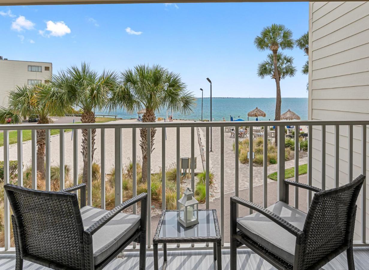 Bay Views From Your Balcony Beach Resort Тампа Экстерьер фото